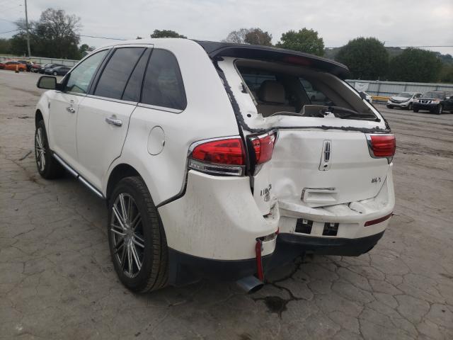 Photo 2 VIN: 2LMDJ6JK1CBL06628 - LINCOLN MKX 