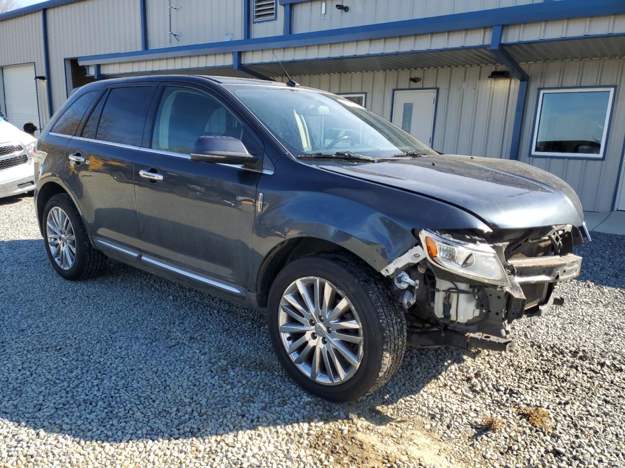 Photo 3 VIN: 2LMDJ6JK1DBL22751 - LINCOLN MKX 