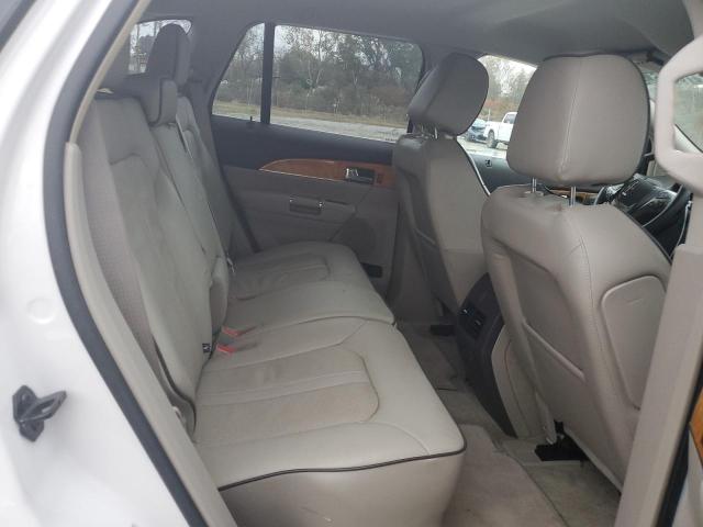 Photo 10 VIN: 2LMDJ6JK1FBL24888 - LINCOLN MKX 