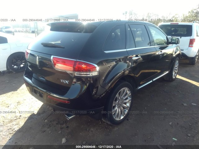 Photo 3 VIN: 2LMDJ6JK2BBJ06226 - LINCOLN MKX 