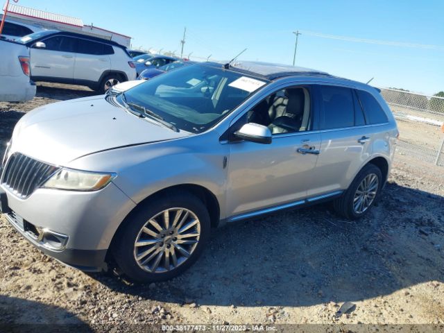 Photo 1 VIN: 2LMDJ6JK2BBJ30011 - LINCOLN MKX 