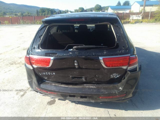 Photo 5 VIN: 2LMDJ6JK2BBJ31210 - LINCOLN MKX 