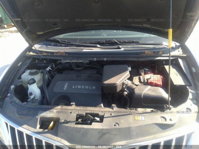 Photo 9 VIN: 2LMDJ6JK2BBJ31210 - LINCOLN MKX 