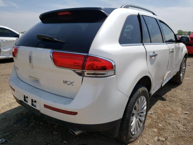 Photo 3 VIN: 2LMDJ6JK2CBL03530 - LINCOLN MKX 