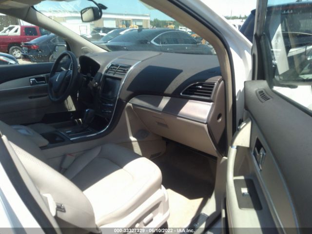 Photo 4 VIN: 2LMDJ6JK2CBL14401 - LINCOLN MKX 