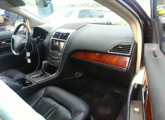 Photo 4 VIN: 2LMDJ6JK2CBL18450 - LINCOLN MKX 