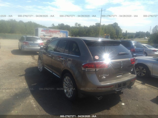 Photo 2 VIN: 2LMDJ6JK2CBL18464 - LINCOLN MKX 