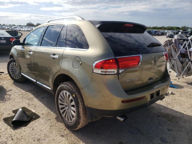 Photo 2 VIN: 2LMDJ6JK2DBL11872 - LINCOLN MKX 