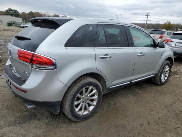 Photo 2 VIN: 2LMDJ6JK2DBL26842 - LINCOLN MKX 