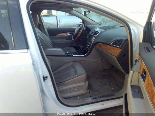 Photo 4 VIN: 2LMDJ6JK2DBL42376 - LINCOLN MKX 