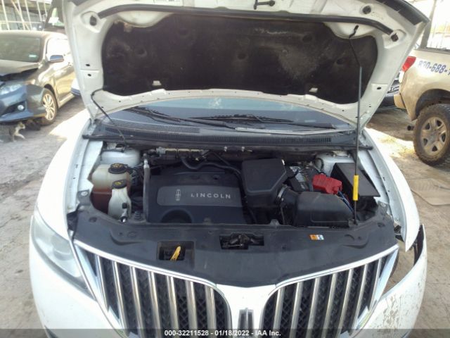 Photo 9 VIN: 2LMDJ6JK2DBL42376 - LINCOLN MKX 