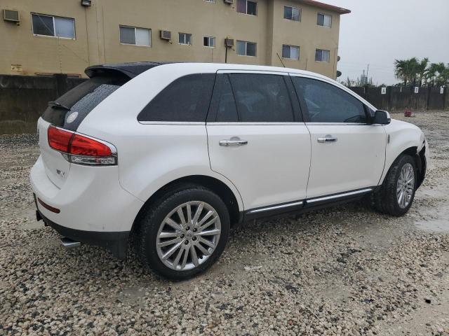 Photo 2 VIN: 2LMDJ6JK2DBL60330 - LINCOLN MKX 