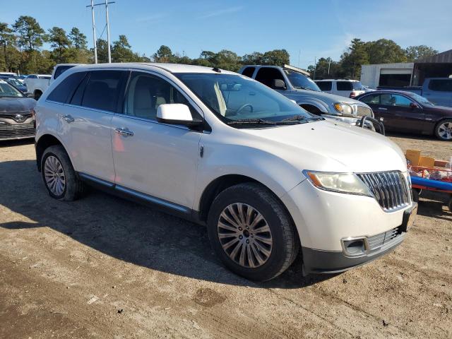 Photo 3 VIN: 2LMDJ6JK3BBJ06915 - LINCOLN MKX 