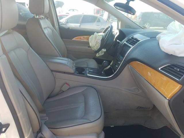 Photo 4 VIN: 2LMDJ6JK3CBL09840 - LINCOLN MKX 