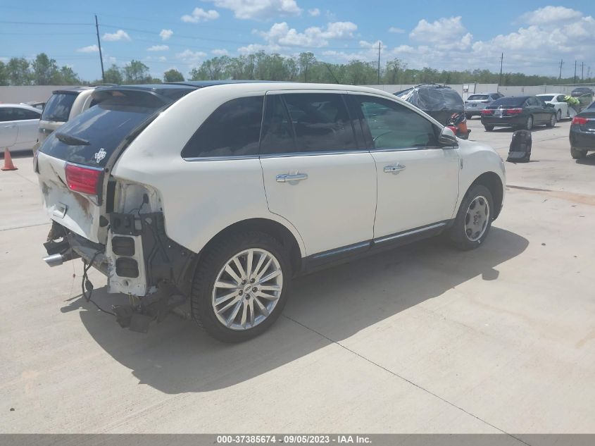 Photo 3 VIN: 2LMDJ6JK3DBL41639 - LINCOLN MKX 