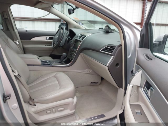 Photo 4 VIN: 2LMDJ6JK3DBL42418 - LINCOLN MKX 