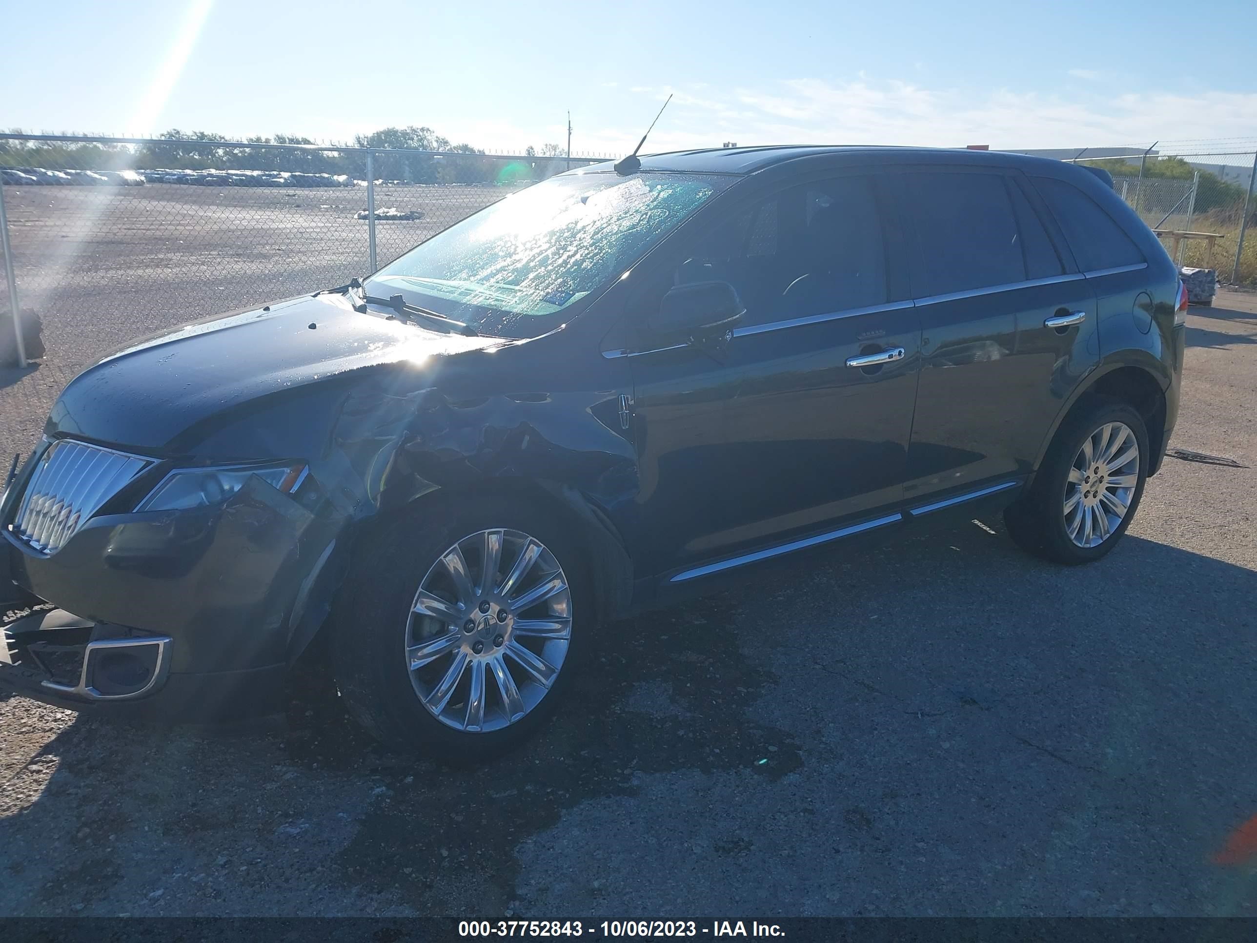 Photo 1 VIN: 2LMDJ6JK3DBL43570 - LINCOLN MKX 