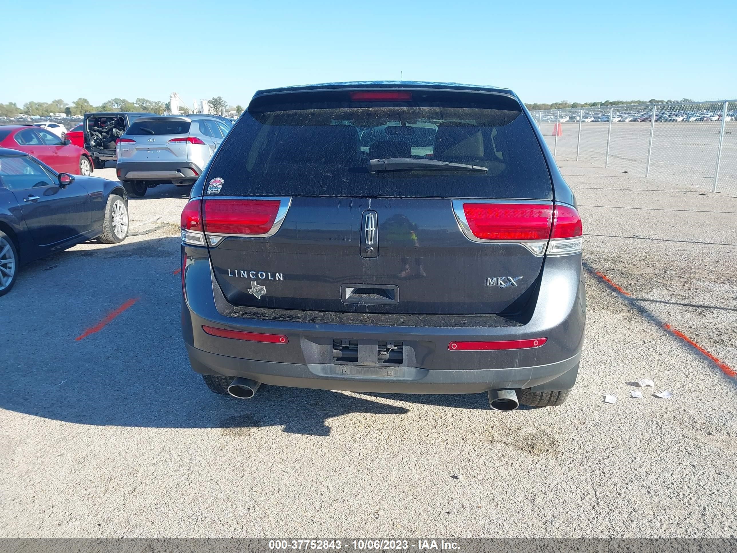 Photo 15 VIN: 2LMDJ6JK3DBL43570 - LINCOLN MKX 