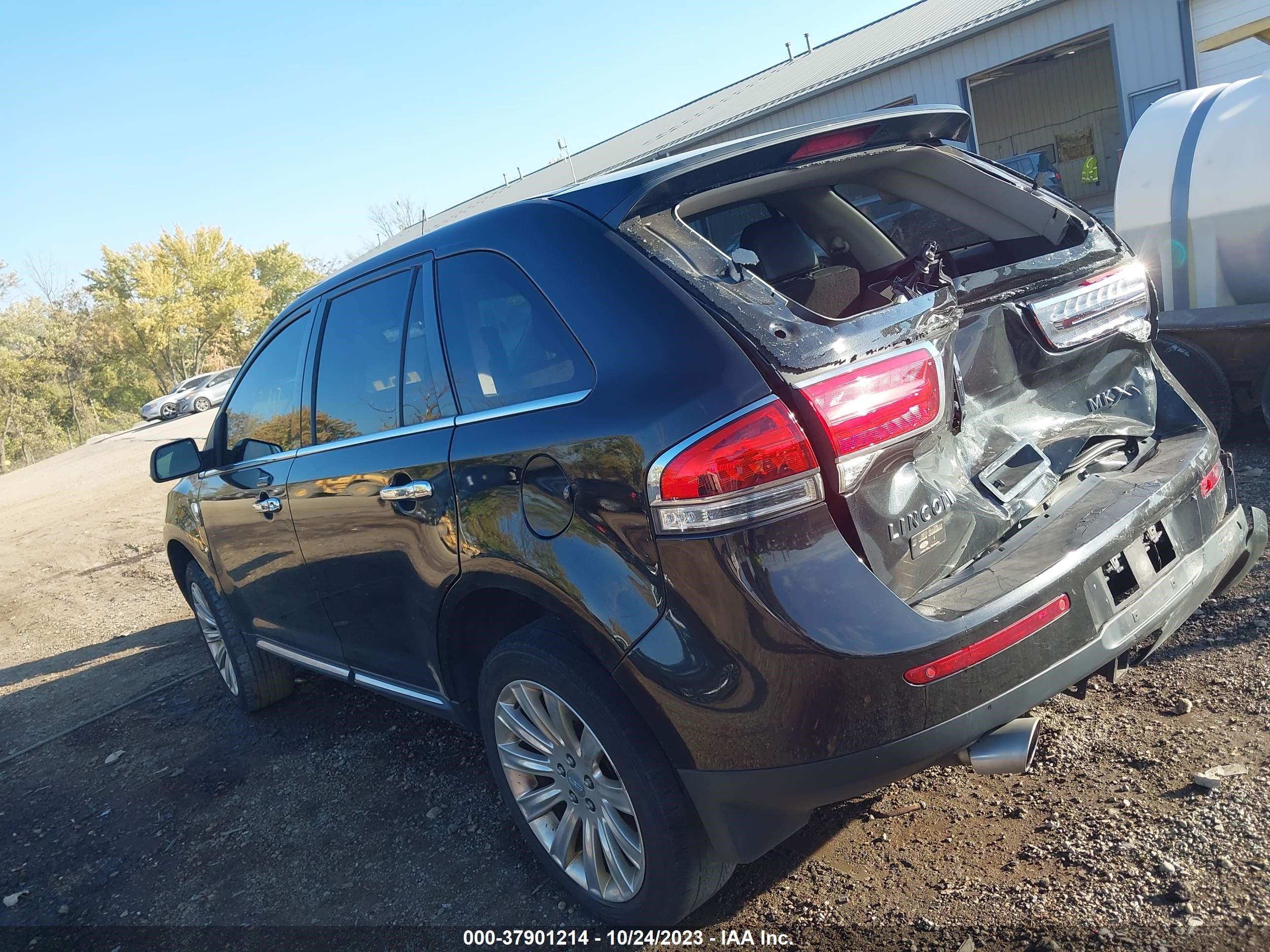 Photo 2 VIN: 2LMDJ6JK3EBL16760 - LINCOLN MKX 