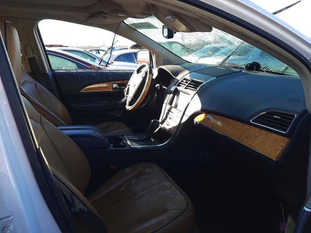 Photo 4 VIN: 2LMDJ6JK4BBJ16580 - LINCOLN MKX 