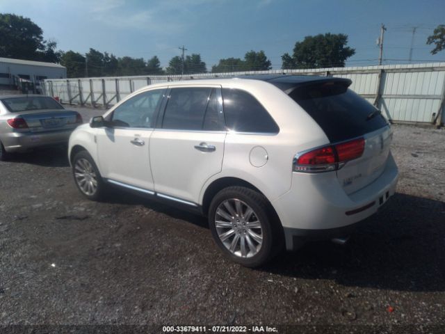 Photo 2 VIN: 2LMDJ6JK4CBL06882 - LINCOLN MKX 