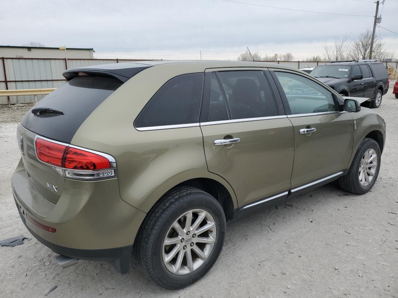 Photo 2 VIN: 2LMDJ6JK4DBL16958 - LINCOLN MKX 