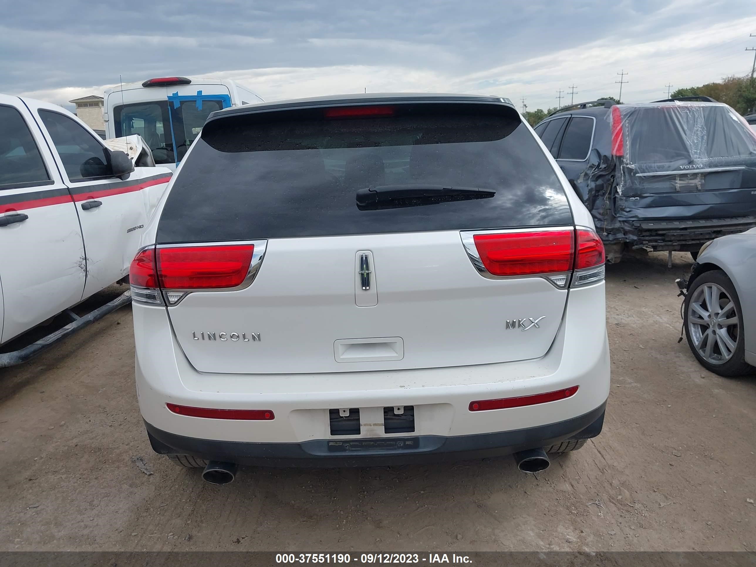 Photo 15 VIN: 2LMDJ6JK4DBL25207 - LINCOLN MKX 