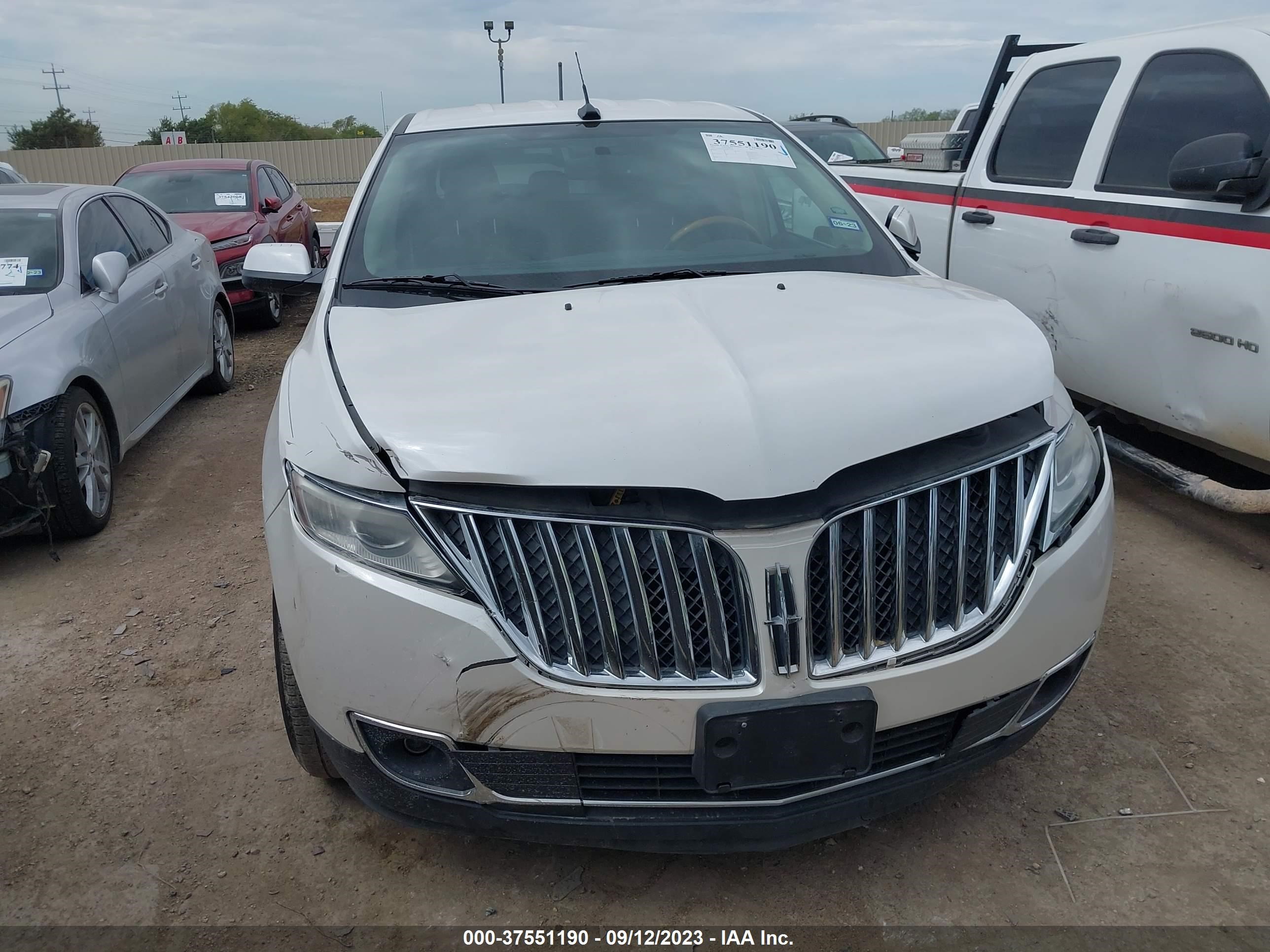 Photo 5 VIN: 2LMDJ6JK4DBL25207 - LINCOLN MKX 