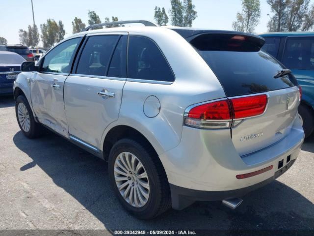 Photo 2 VIN: 2LMDJ6JK4DBL39950 - LINCOLN MKX 