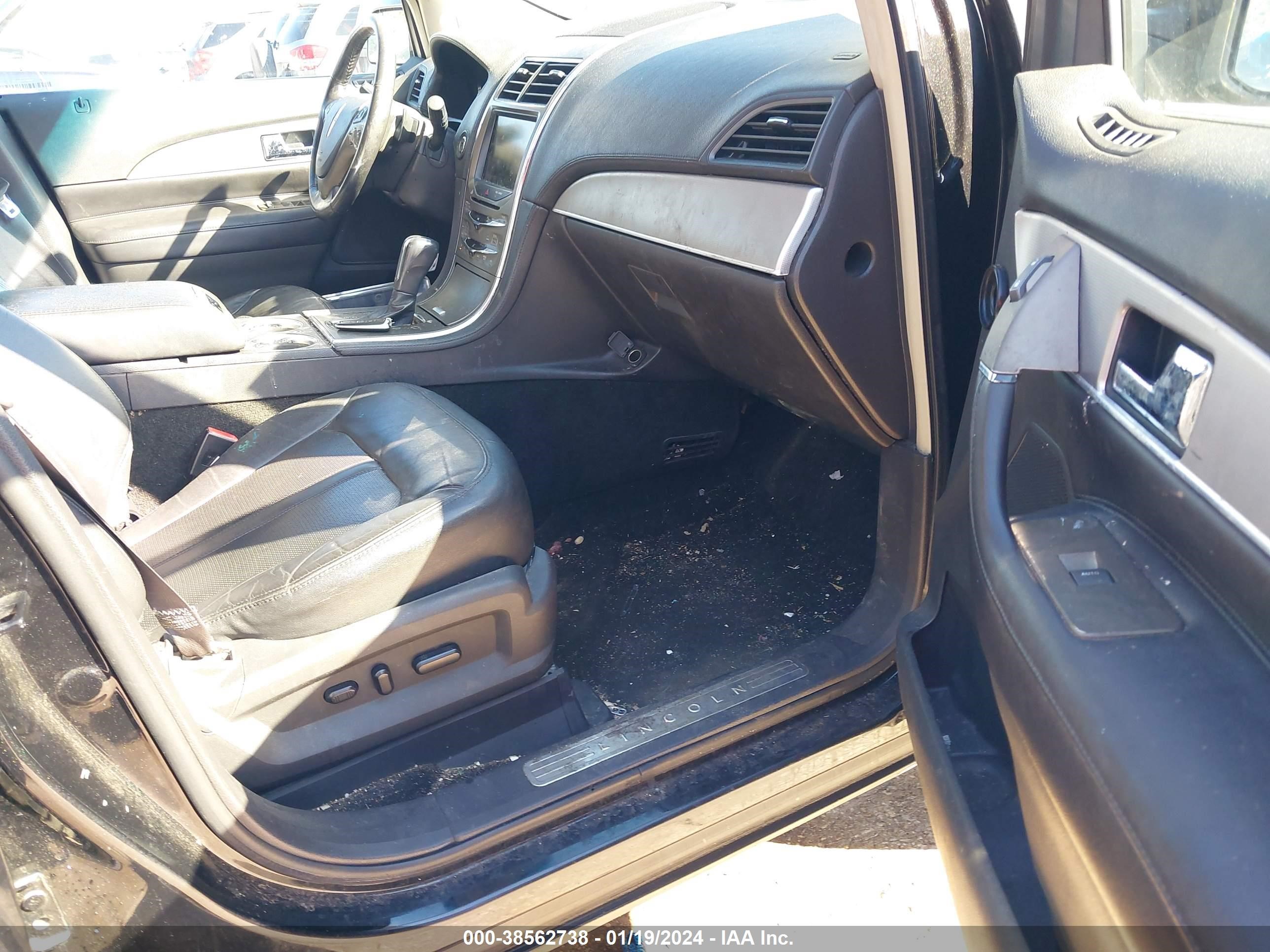 Photo 4 VIN: 2LMDJ6JK4EBL05699 - LINCOLN MKX 