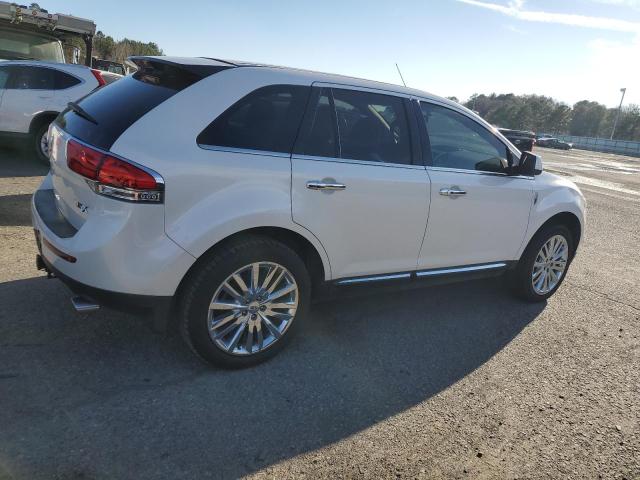 Photo 2 VIN: 2LMDJ6JK5BBJ01358 - LINCOLN MKX 