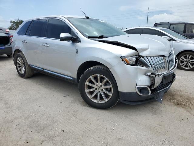 Photo 3 VIN: 2LMDJ6JK5BBJ28494 - LINCOLN MKX 