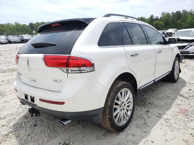 Photo 3 VIN: 2LMDJ6JK5CBL00444 - LINCOLN MKX 