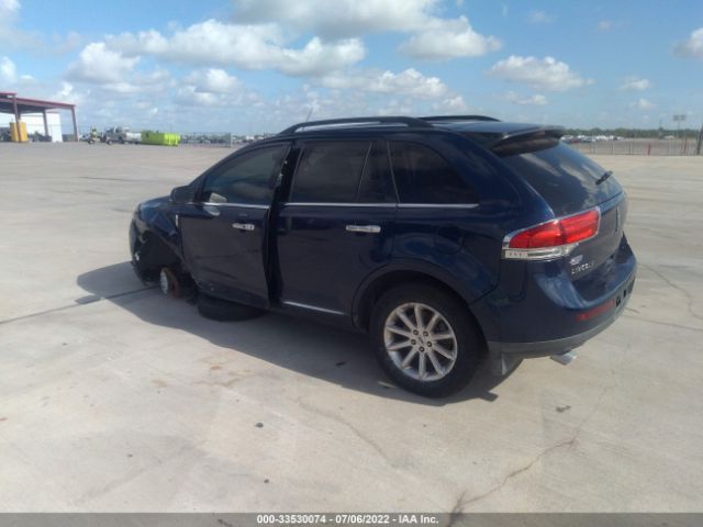 Photo 2 VIN: 2LMDJ6JK5CBL04719 - LINCOLN MKX 