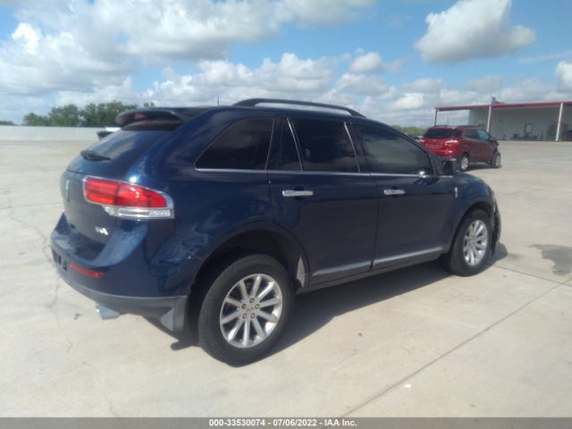 Photo 3 VIN: 2LMDJ6JK5CBL04719 - LINCOLN MKX 