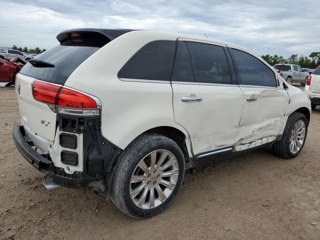 Photo 2 VIN: 2LMDJ6JK5CBL13212 - LINCOLN MKX 