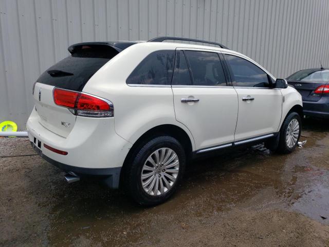 Photo 2 VIN: 2LMDJ6JK5CBL16627 - LINCOLN MKX 