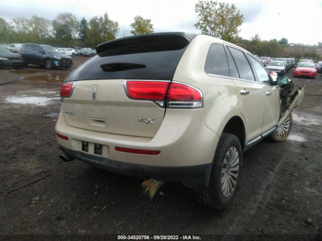 Photo 3 VIN: 2LMDJ6JK5EBL09745 - LINCOLN MKX 