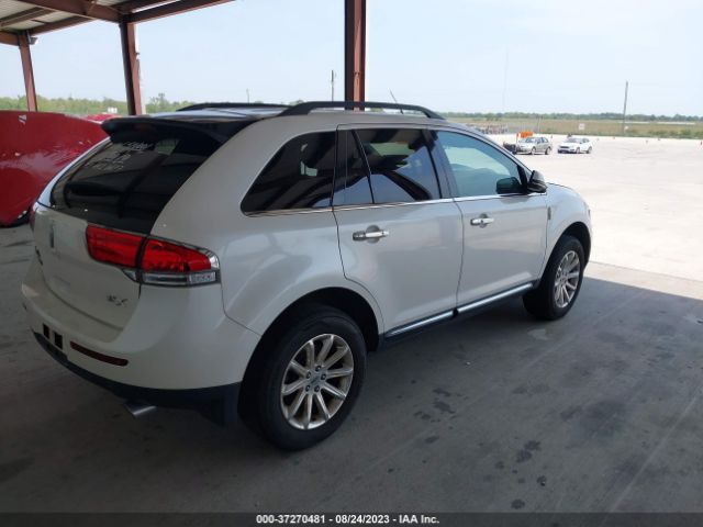 Photo 3 VIN: 2LMDJ6JK5EBL17165 - LINCOLN MKX 