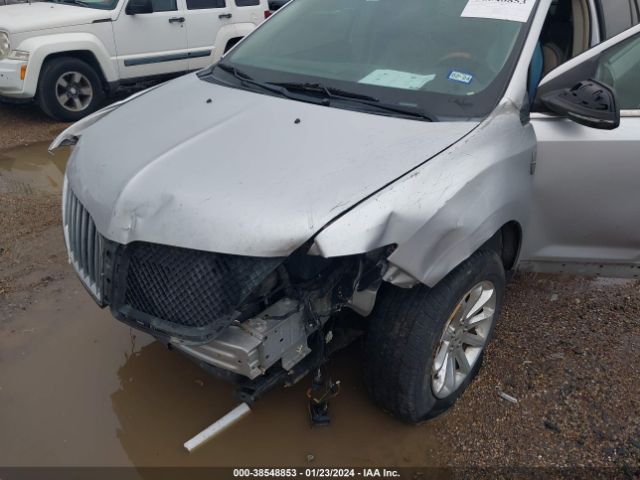 Photo 5 VIN: 2LMDJ6JK5FBL21332 - LINCOLN MKX 