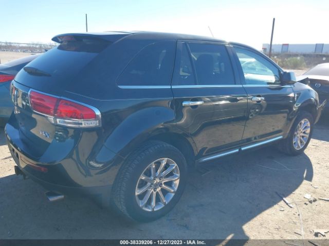 Photo 3 VIN: 2LMDJ6JK6BBJ10585 - LINCOLN MKX 