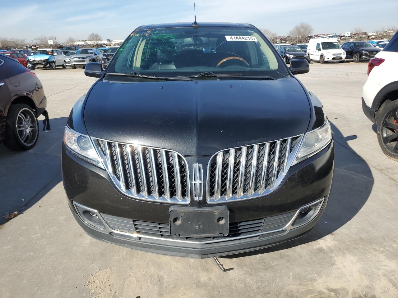 Photo 4 VIN: 2LMDJ6JK6BBJ22641 - LINCOLN MKX 