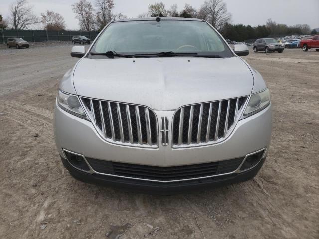 Photo 4 VIN: 2LMDJ6JK6BBJ26947 - LINCOLN MKX 