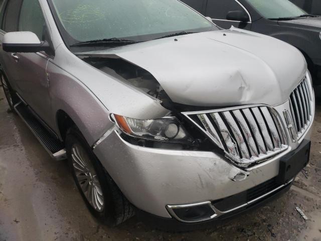 Photo 8 VIN: 2LMDJ6JK6CBL17625 - LINCOLN MKX 