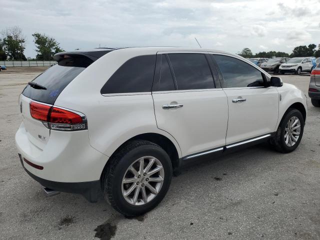 Photo 2 VIN: 2LMDJ6JK6CBL18340 - LINCOLN MKX 