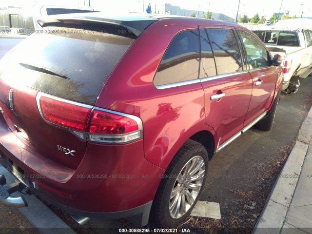 Photo 3 VIN: 2LMDJ6JK6DBL24172 - LINCOLN MKX 