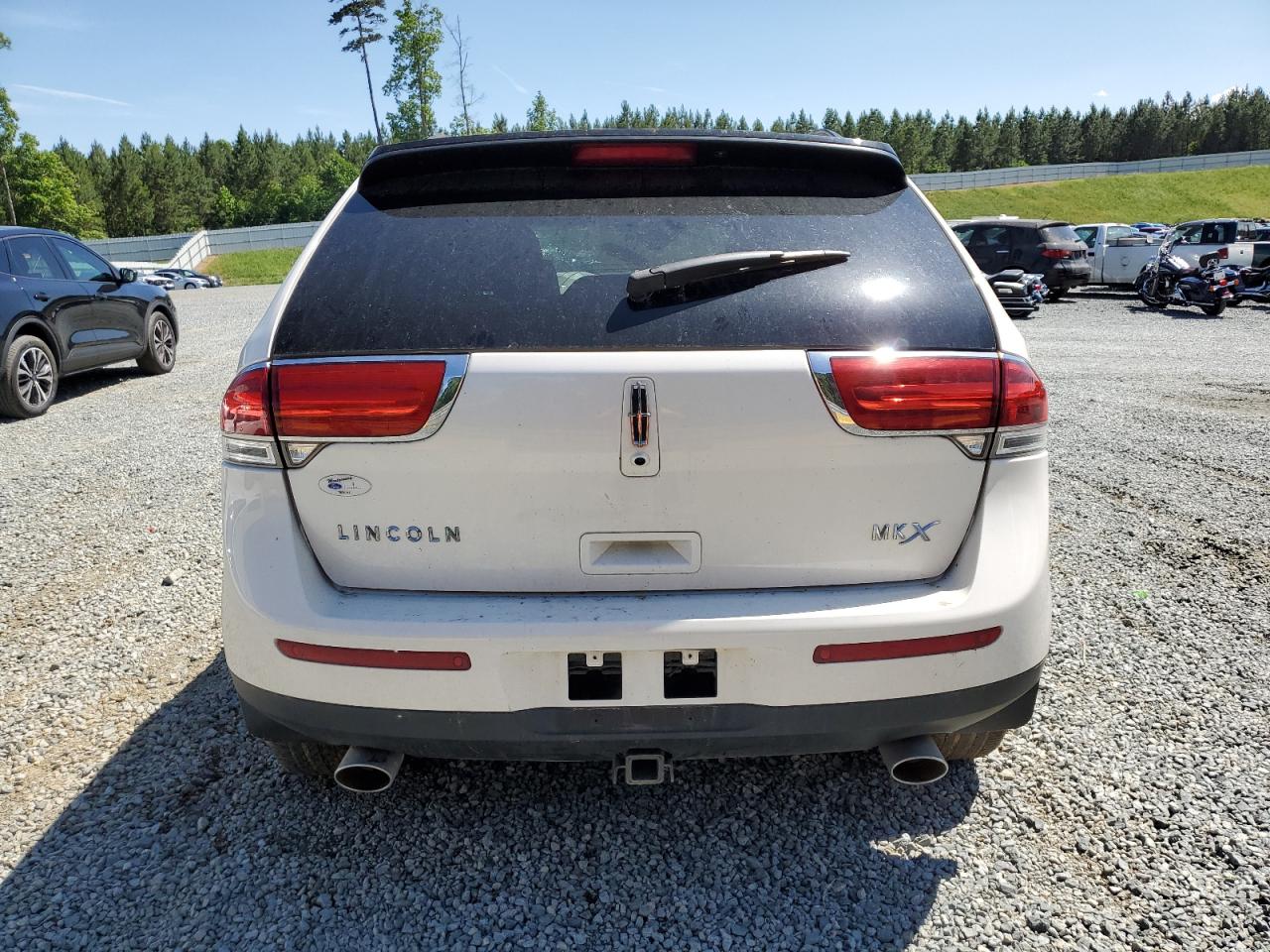 Photo 5 VIN: 2LMDJ6JK6EBL08572 - LINCOLN MKX 