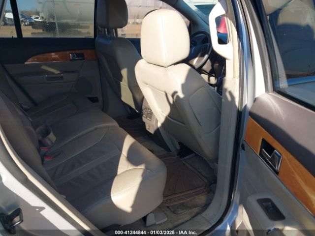 Photo 7 VIN: 2LMDJ6JK6FBL27298 - LINCOLN MKX 