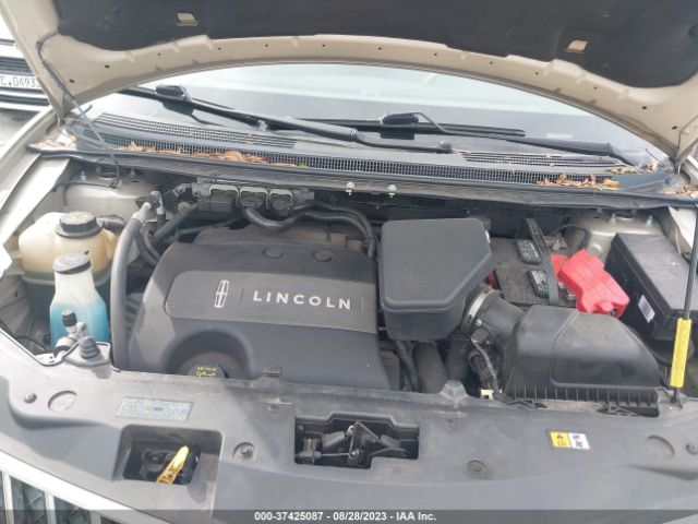 Photo 9 VIN: 2LMDJ6JK7BBJ19604 - LINCOLN MKX 