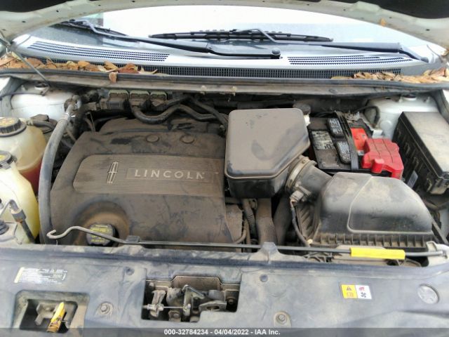 Photo 9 VIN: 2LMDJ6JK7CBL15379 - LINCOLN MKX 